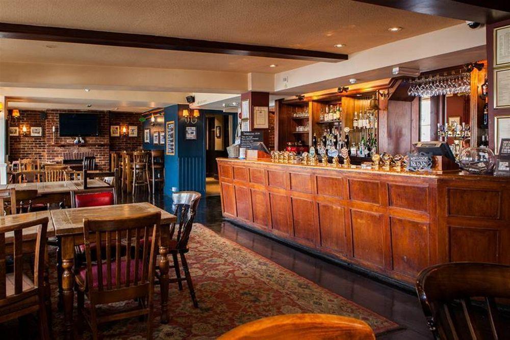 The Swan Hotel Staines-upon-Thames Ngoại thất bức ảnh