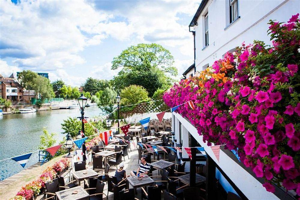 The Swan Hotel Staines-upon-Thames Ngoại thất bức ảnh