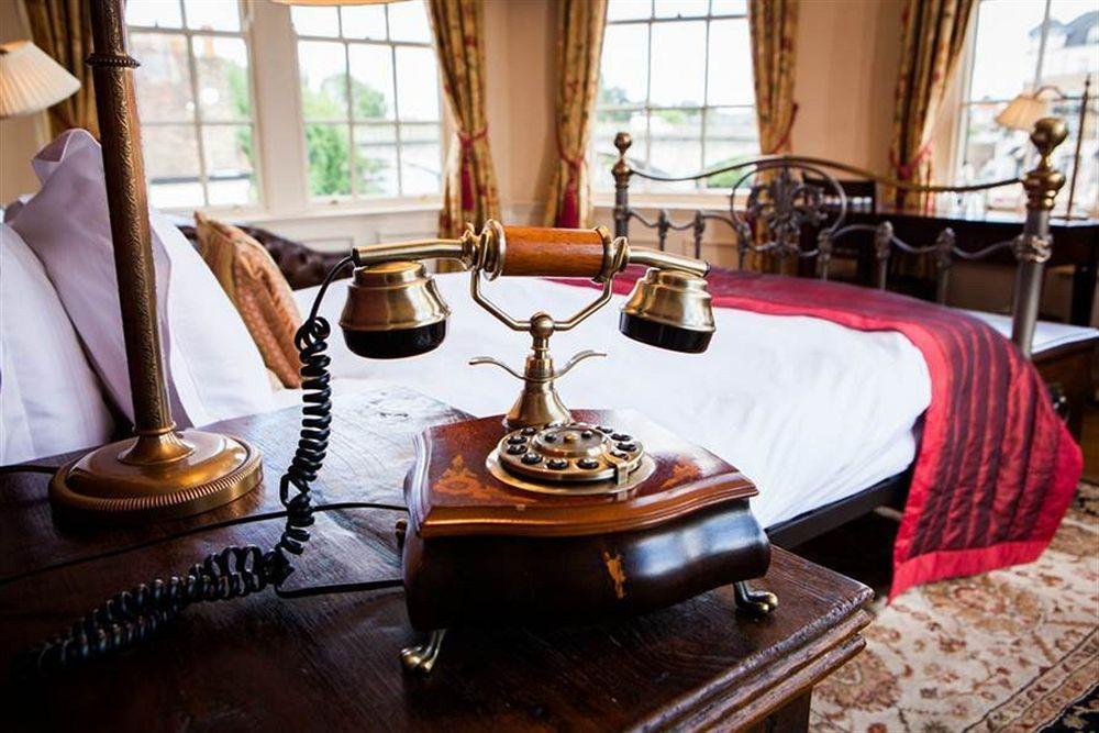 The Swan Hotel Staines-upon-Thames Ngoại thất bức ảnh